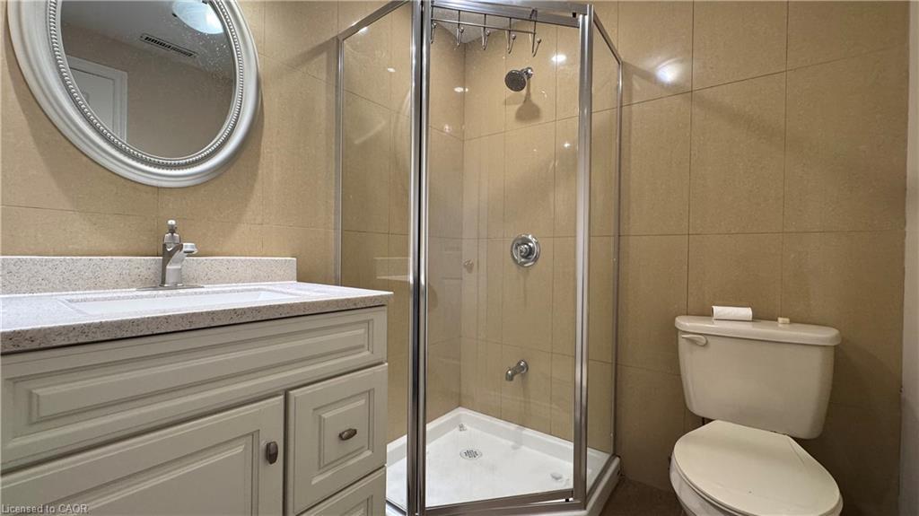 3207 Stornoway Circle, Oakville, ON - Indoor Photo Showing Bathroom