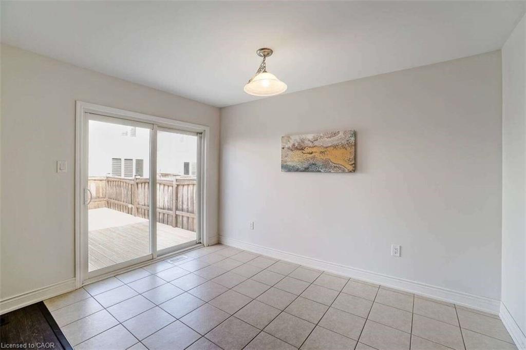 475 Zuest Crescent, Milton, ON - Indoor Photo Showing Other Room
