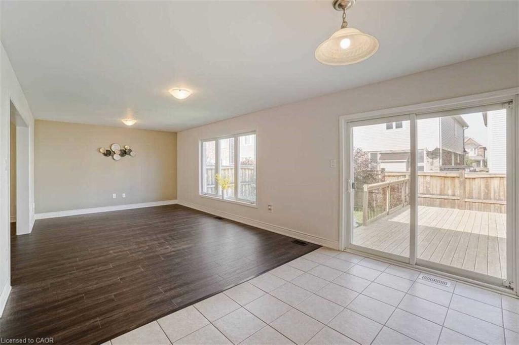 475 Zuest Crescent, Milton, ON - Indoor Photo Showing Other Room