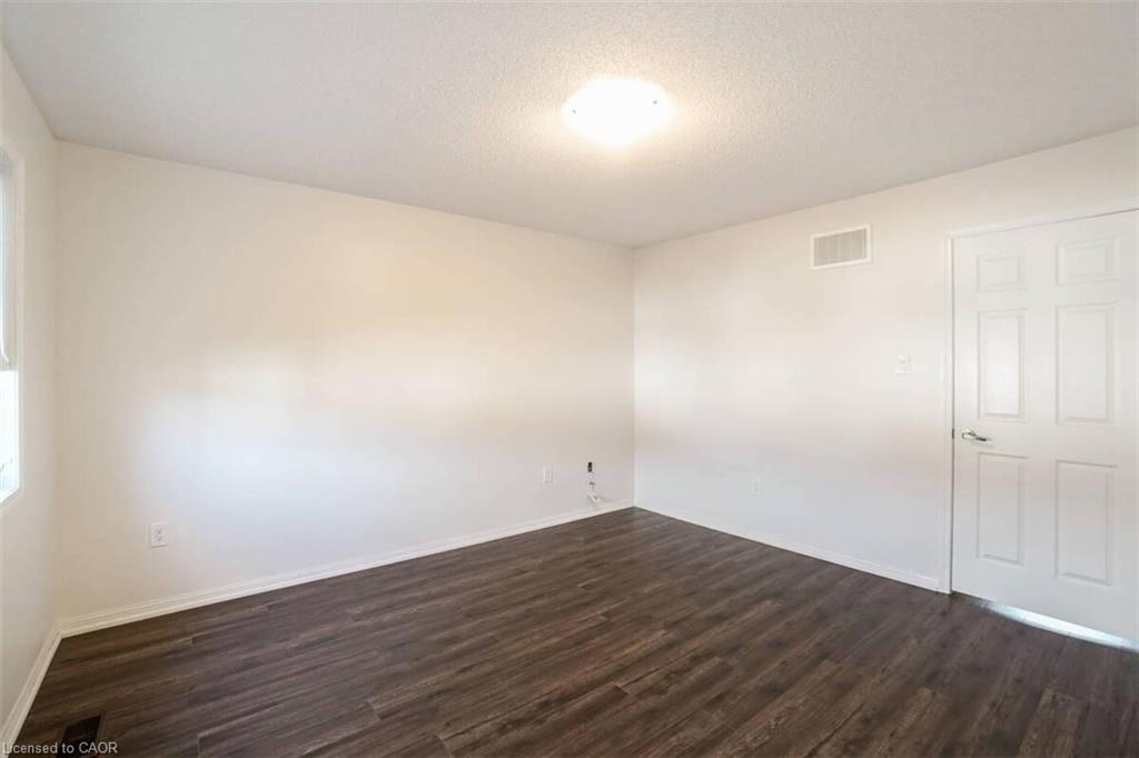 475 Zuest Crescent, Milton, ON - Indoor Photo Showing Other Room