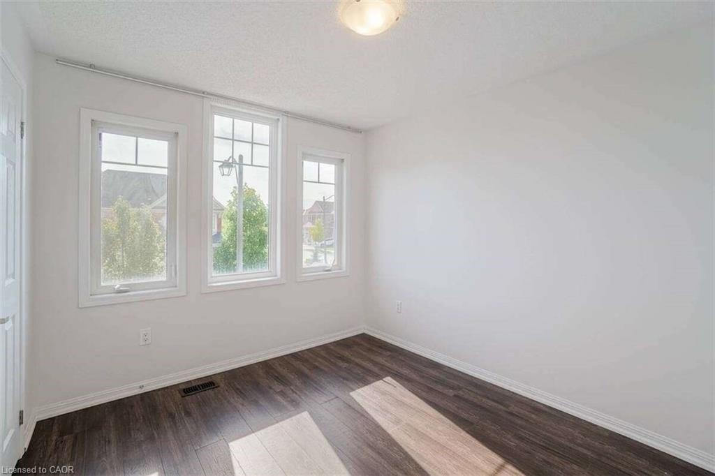 475 Zuest Crescent, Milton, ON - Indoor Photo Showing Other Room