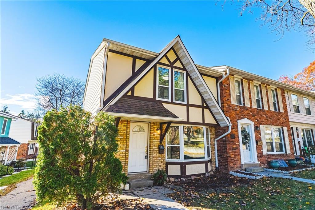 4-2220 Upper Middle Road, Burlington, ON - Outdoor