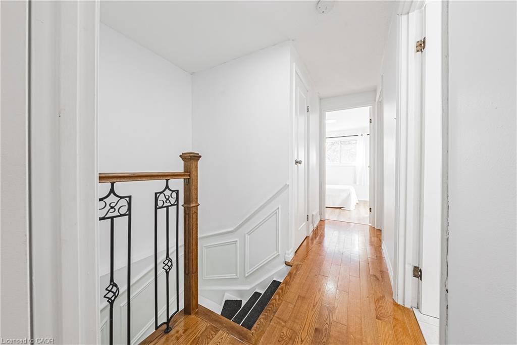 4-2220 Upper Middle Road, Burlington, ON - Indoor Photo Showing Other Room