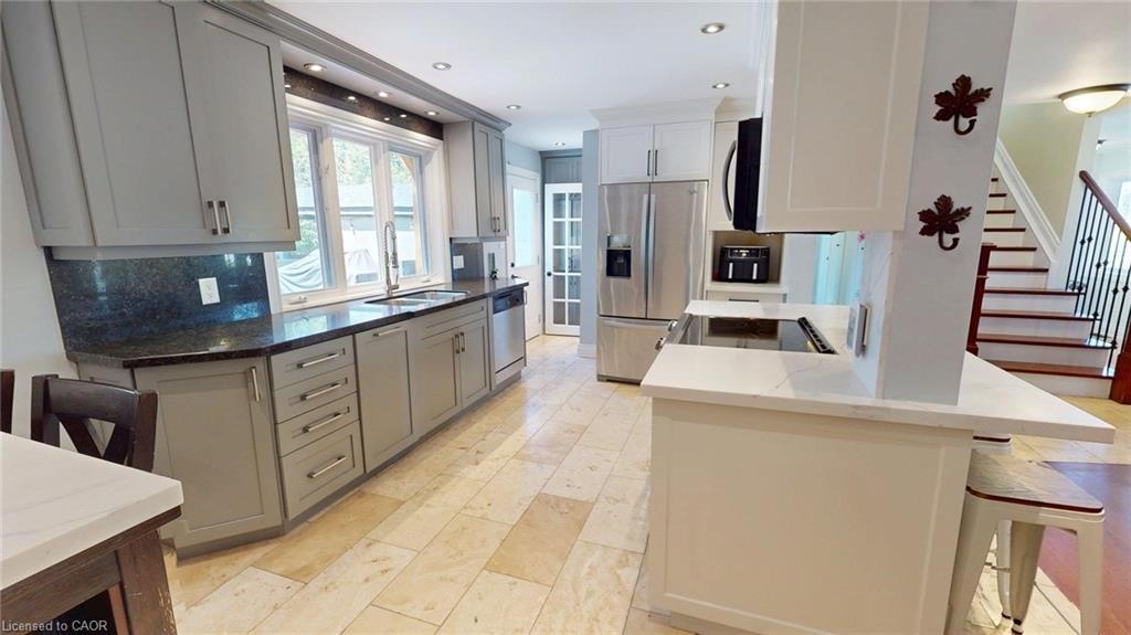 12860 Regional Road 25, Acton, ON - Indoor Photo Showing Kitchen