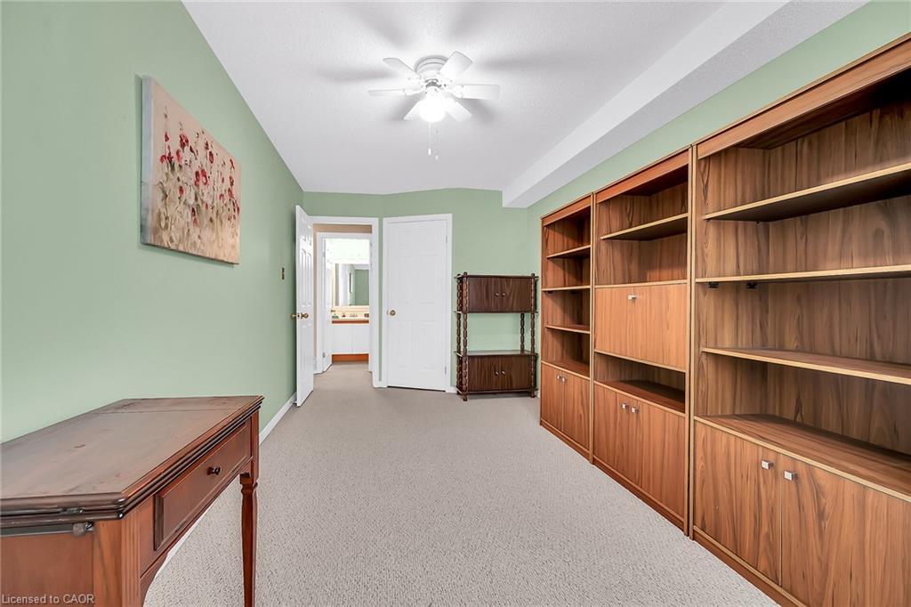 309-416 Limeridge Road E, Hamilton, ON - Indoor Photo Showing Other Room