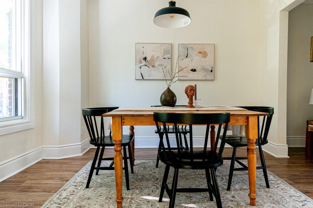 49 Madison Avenue, Hamilton, ON - Indoor Photo Showing Dining Room