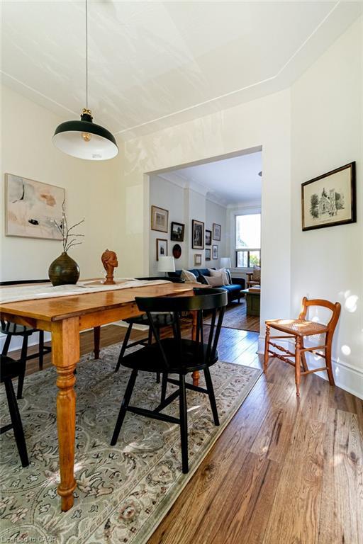 49 Madison Avenue, Hamilton, ON - Indoor