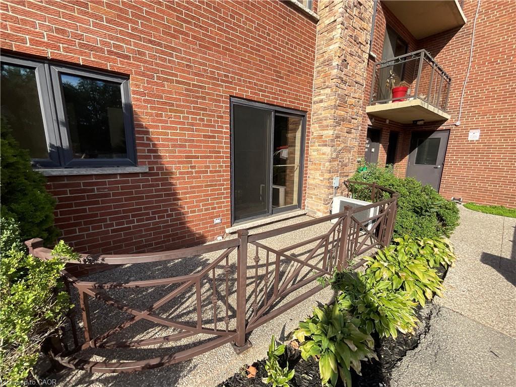 108-1212 Fennell Avenue E, Hamilton, ON - Outdoor With Exterior