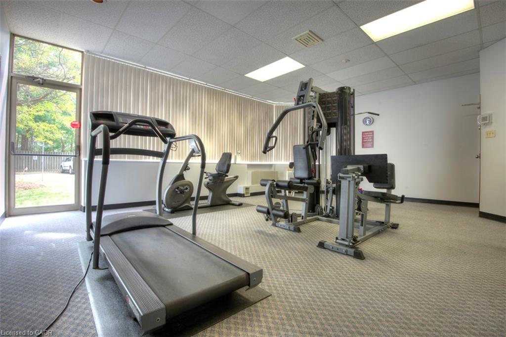 710-3227 King Street E, Kitchener, ON - Indoor Photo Showing Gym Room
