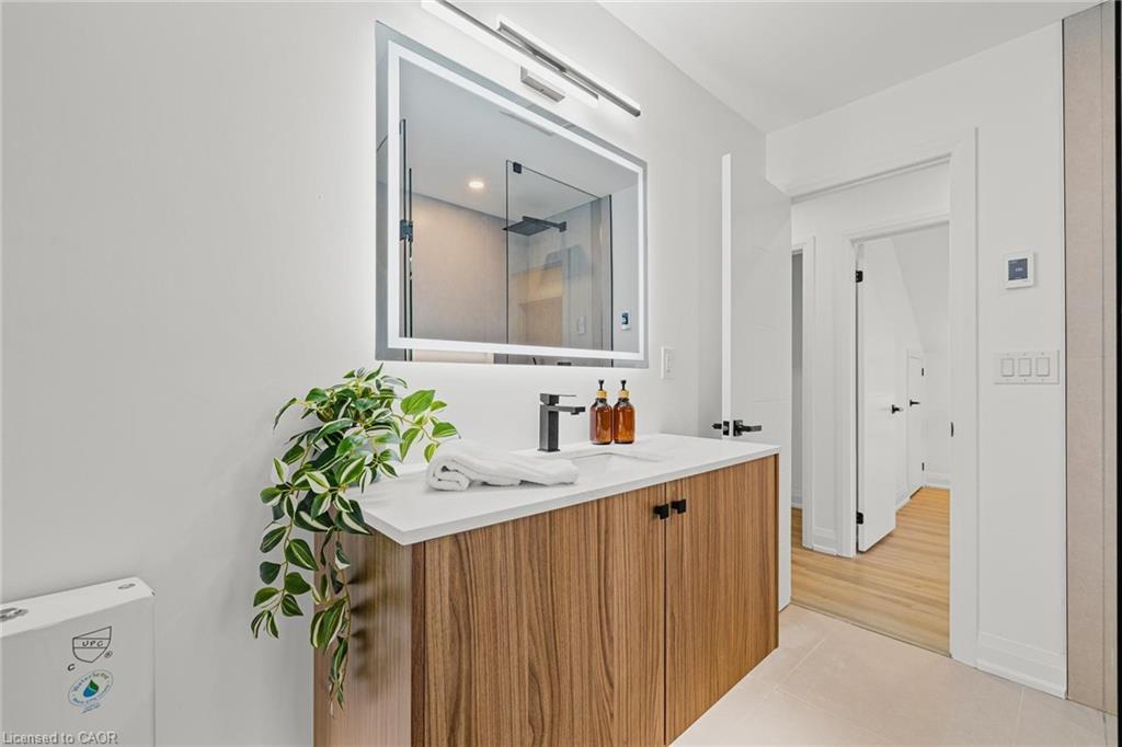 12 Scheifele Place, Woolwich, ON - Indoor