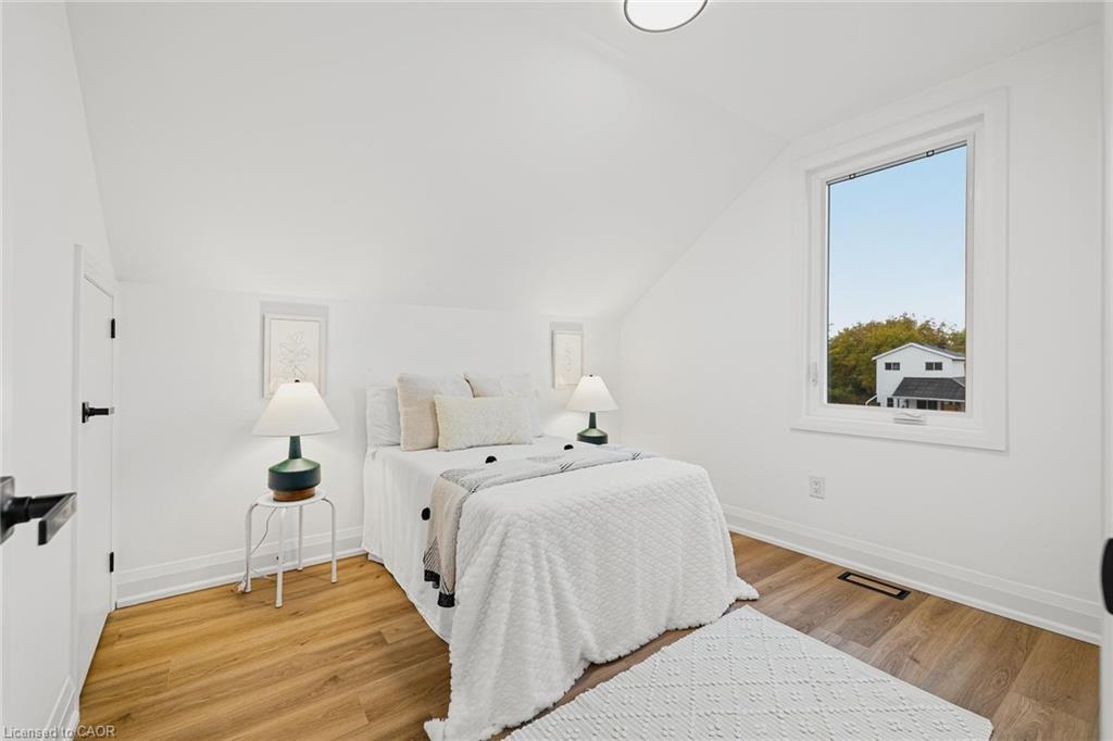 12 Scheifele Place, Woolwich, ON - Indoor Photo Showing Bedroom