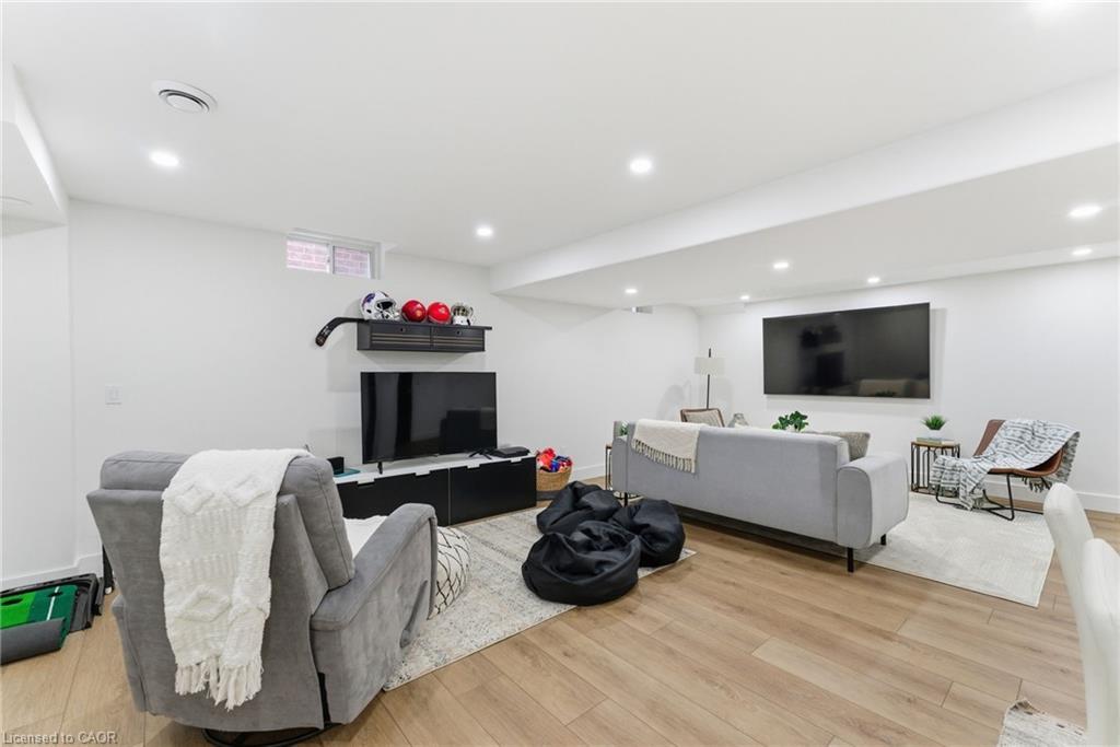 198 Springvalley Crescent, Hamilton, ON - Indoor