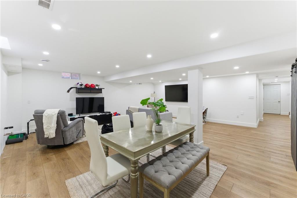 198 Springvalley Crescent, Hamilton, ON - Indoor