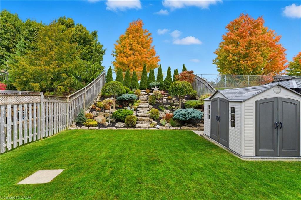 198 Springvalley Crescent, Hamilton, ON - Outdoor