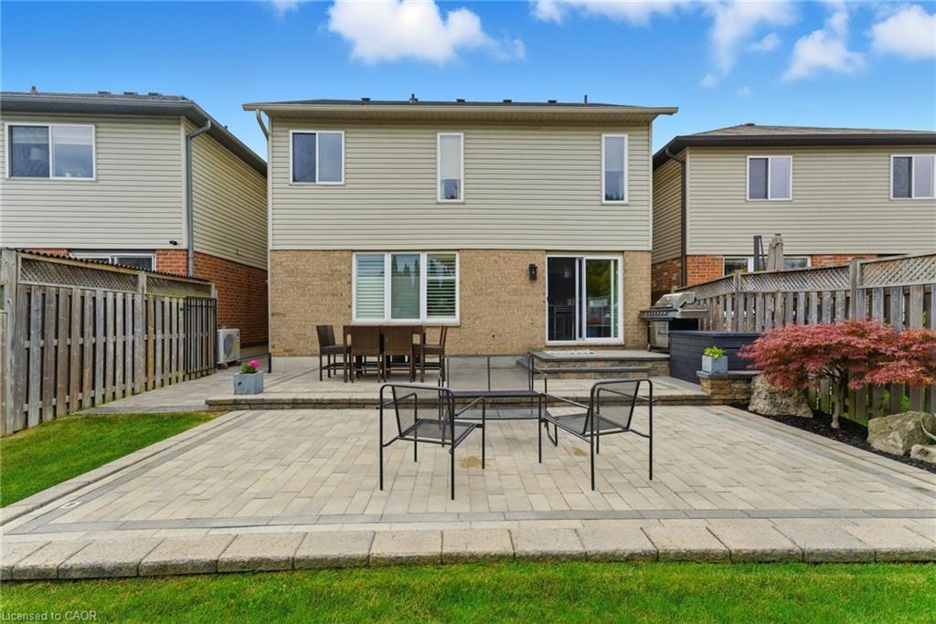 198 Springvalley Crescent, Hamilton, ON - Outdoor With Deck Patio Veranda With Exterior