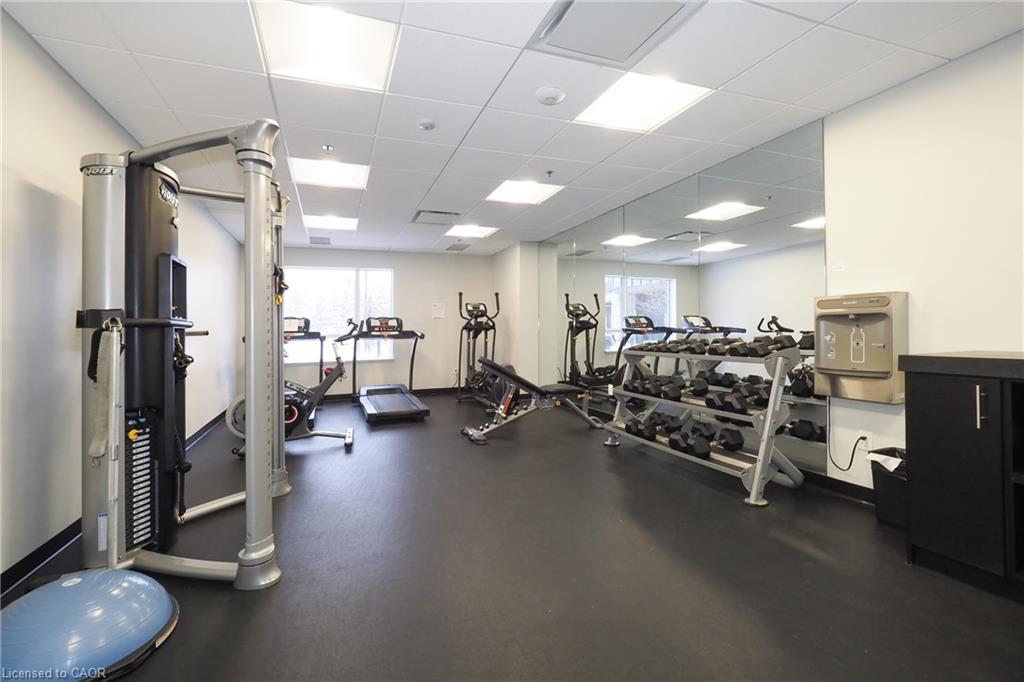 415-247 Northfield Drive E, Waterloo, ON - Indoor Photo Showing Gym Room