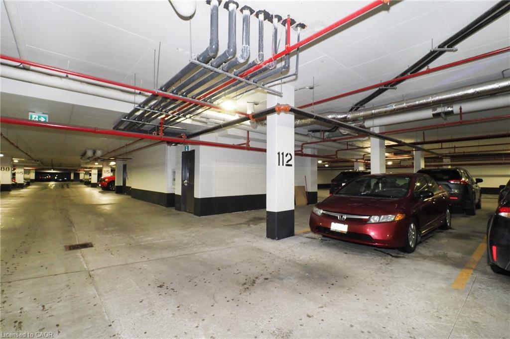 415-247 Northfield Drive E, Waterloo, ON - Indoor Photo Showing Garage