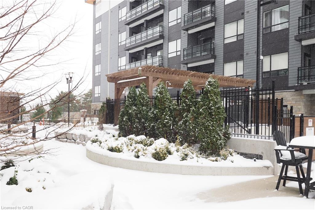 415-247 Northfield Drive E, Waterloo, ON - Outdoor With Balcony