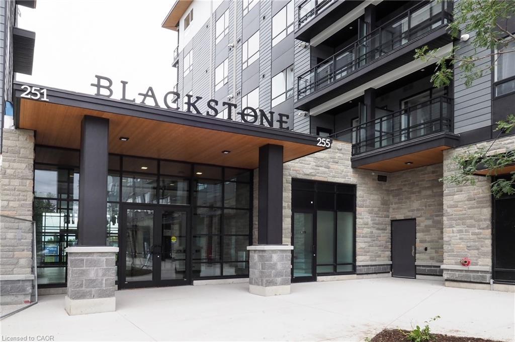 415-247 Northfield Drive E, Waterloo, ON - Outdoor With Balcony