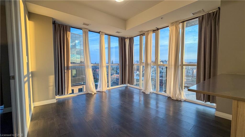 605-108 Garment Street, Kitchener, ON - Indoor