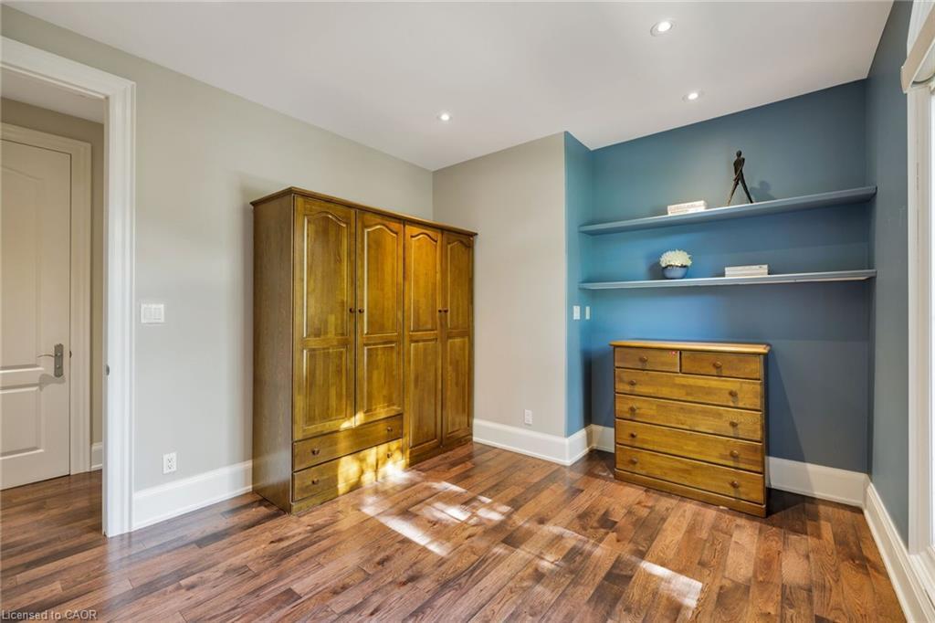 2448 Bridge Road, Oakville, ON - Indoor Photo Showing Other Room