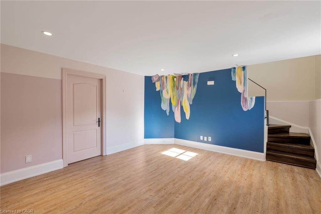 2448 Bridge Road, Oakville, ON - Indoor Photo Showing Other Room