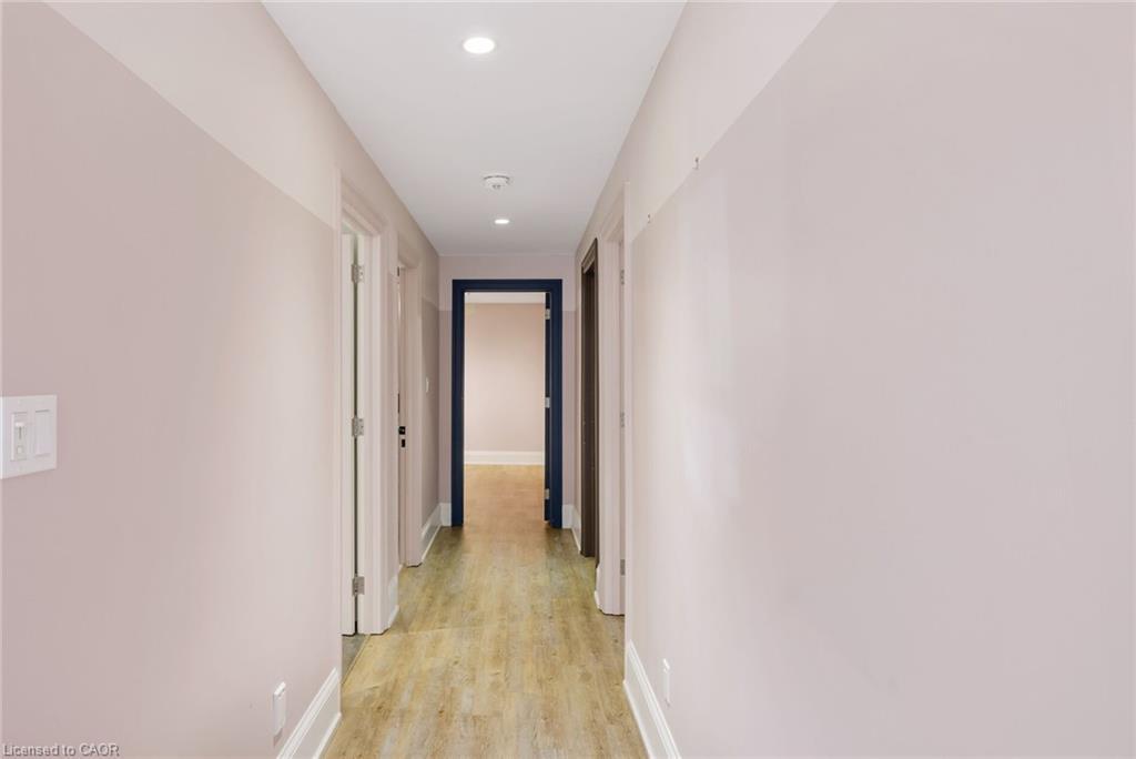 2448 Bridge Road, Oakville, ON - Indoor Photo Showing Other Room