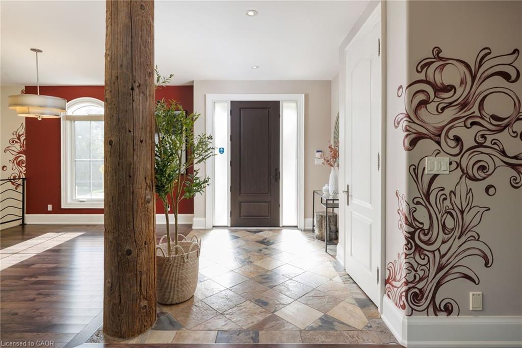 2448 Bridge Road, Oakville, ON - Indoor Photo Showing Other Room