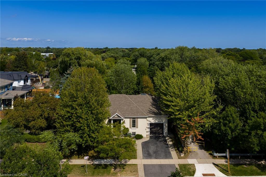 2448 Bridge Road, Oakville, ON - Outdoor With View