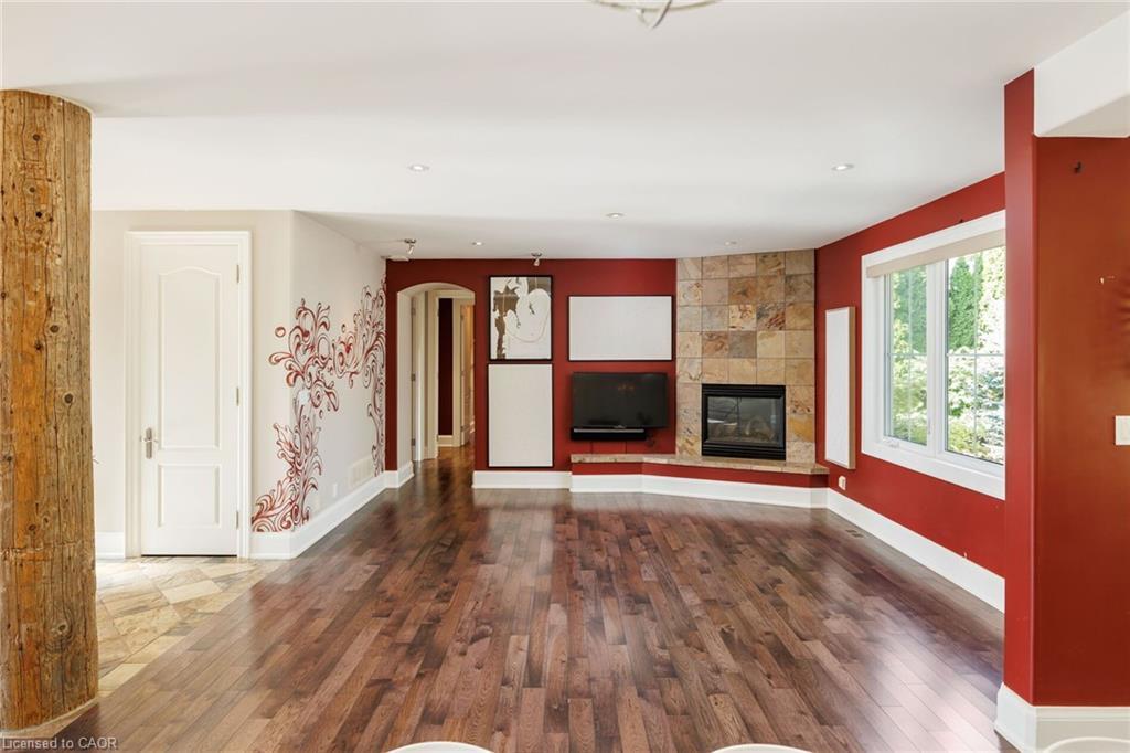 2448 Bridge Road, Oakville, ON - Indoor Photo Showing Living Room With Fireplace