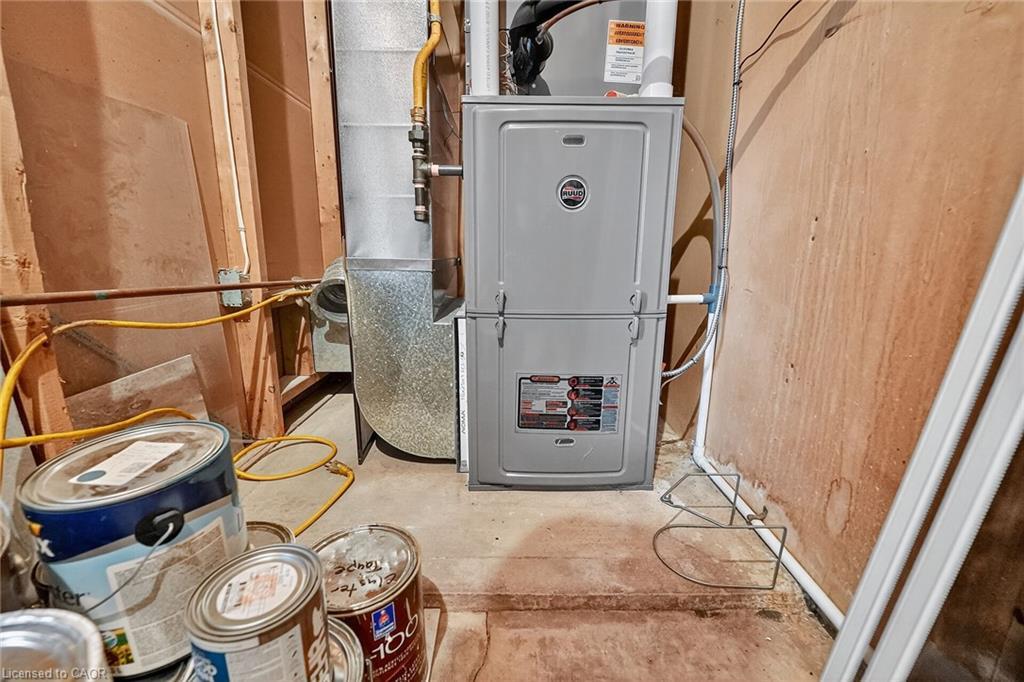 21-178 Scott Street, St. Catharines, ON - Indoor