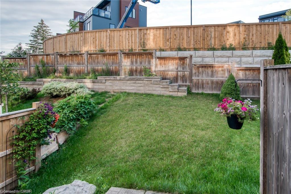 43 Woolwich Street, Kitchener, ON - Outdoor