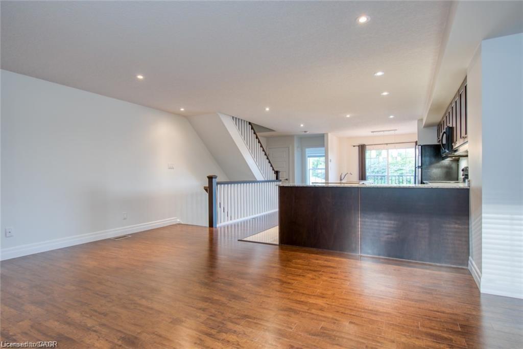 43 Woolwich Street, Kitchener, ON - Indoor Photo Showing Other Room