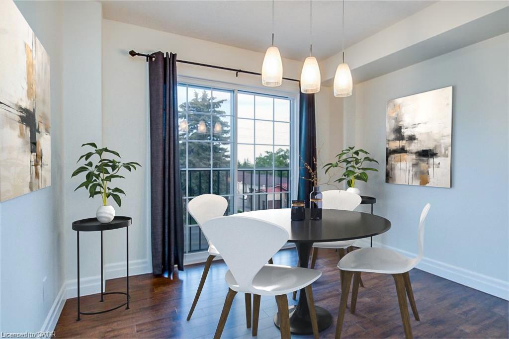 43 Woolwich Street, Kitchener, ON - Indoor Photo Showing Dining Room