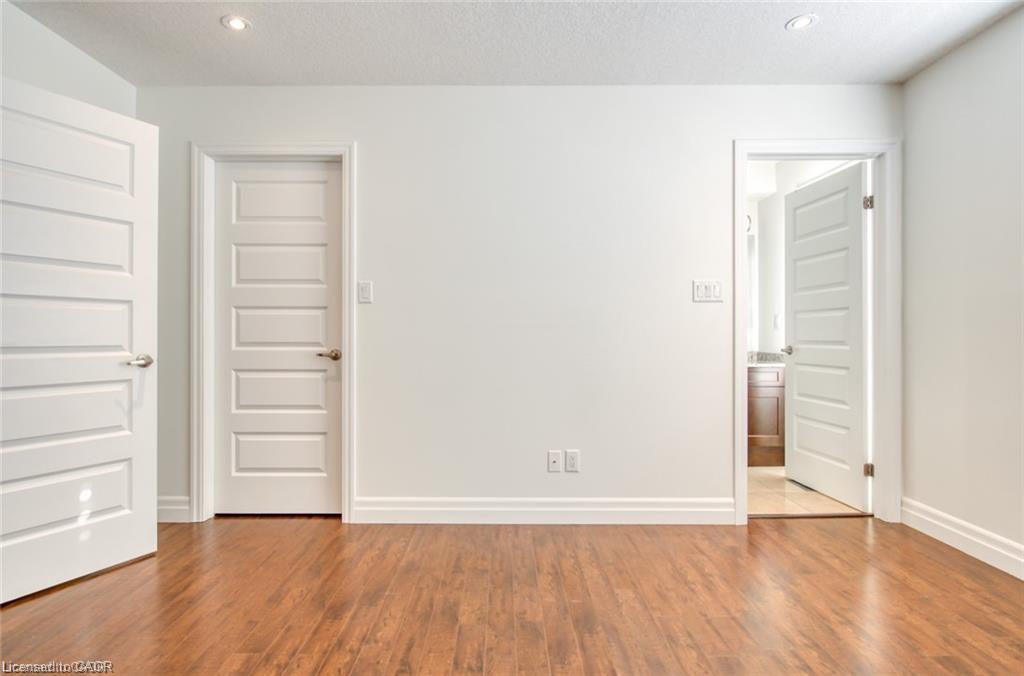 43 Woolwich Street, Kitchener, ON - Indoor Photo Showing Other Room