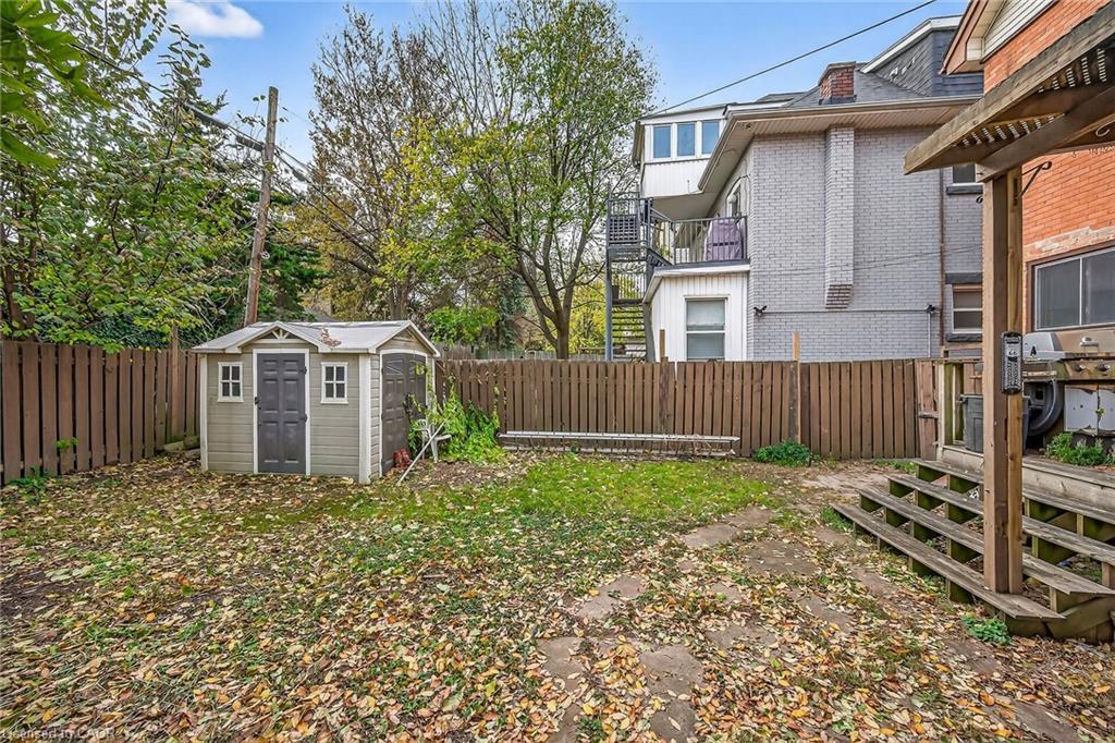 91 Spadina Avenue, Hamilton, ON - Outdoor