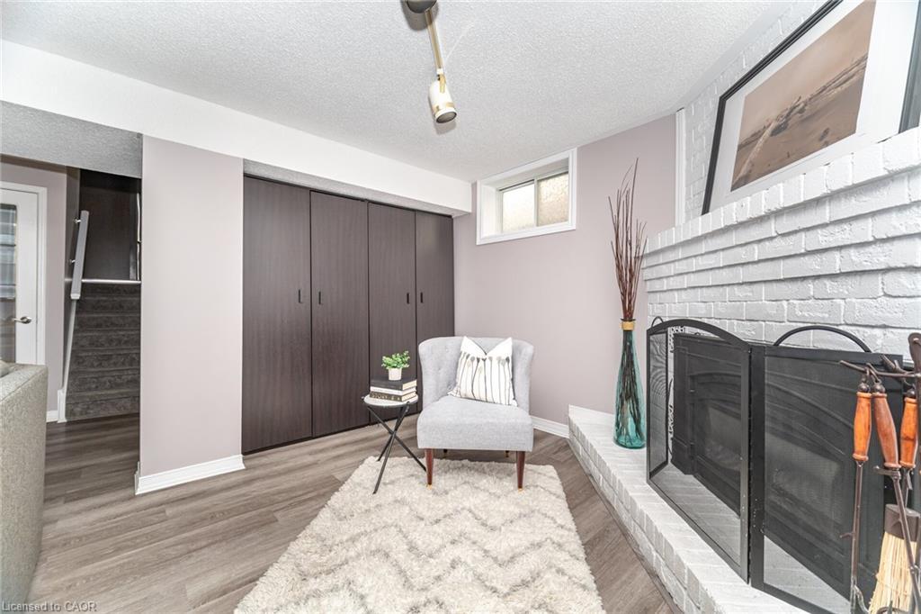 225 Golfwood Drive, Hamilton, ON - Indoor With Fireplace