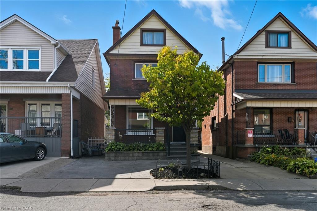 70 Rosemont Avenue, Hamilton, ON - Outdoor With Facade