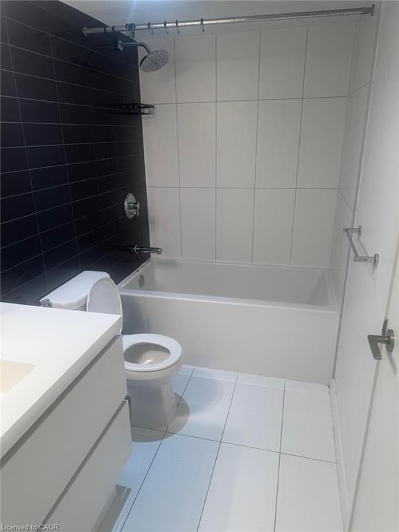 85 Queens Wharf Road, Toronto, ON - Indoor Photo Showing Bathroom