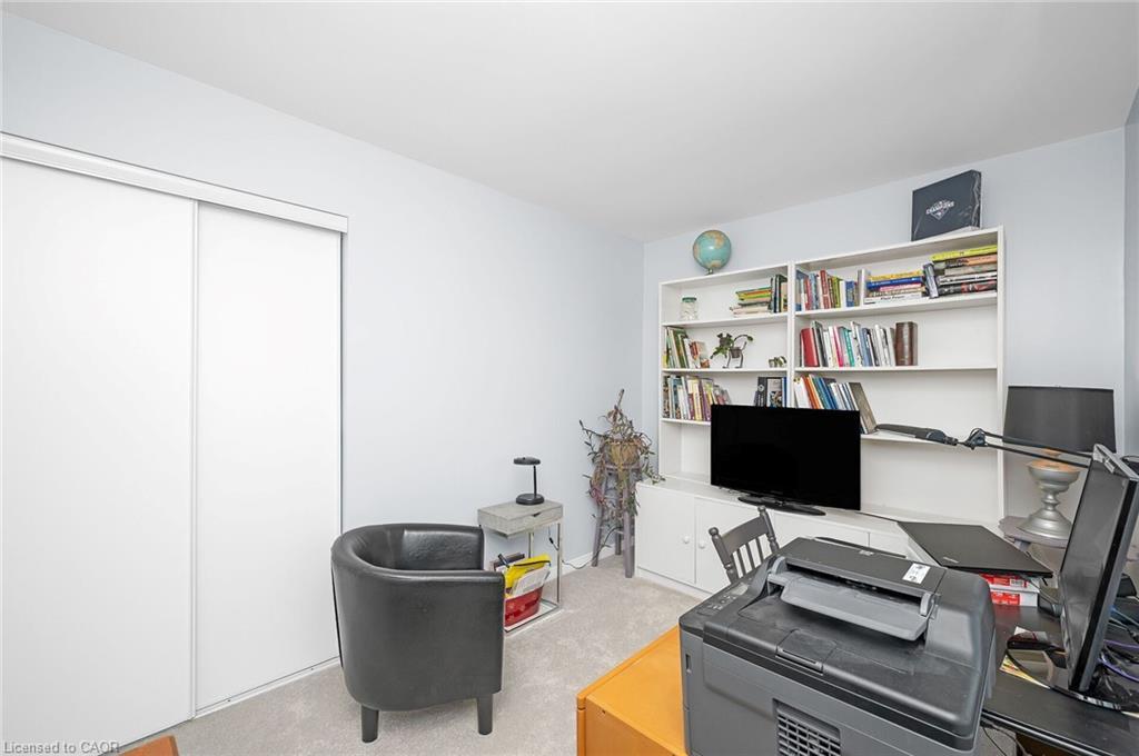 163 Ross Lane, Oakville, ON - Indoor Photo Showing Office