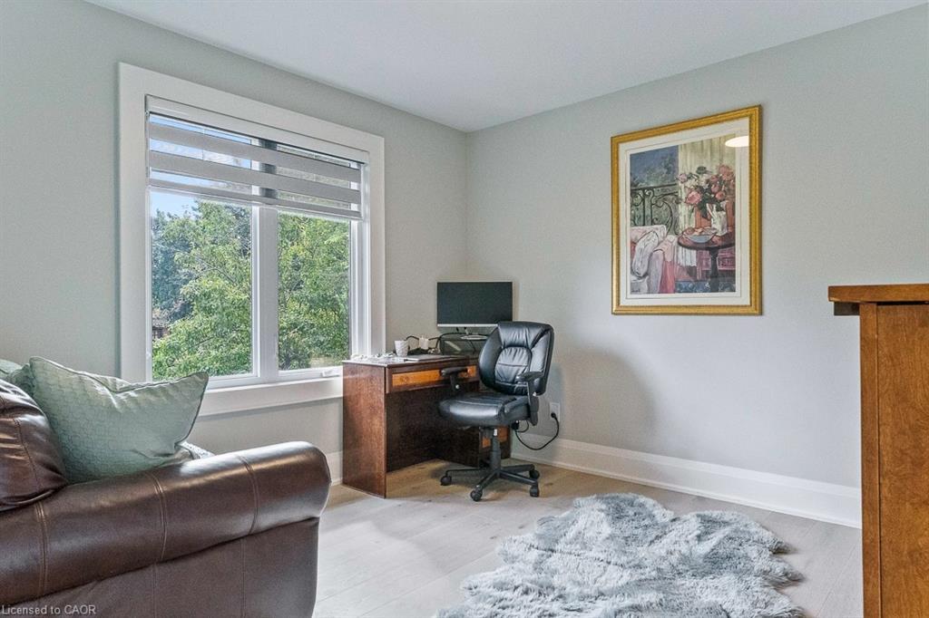 231 Southwood Court, Oakville, ON - Indoor Photo Showing Office
