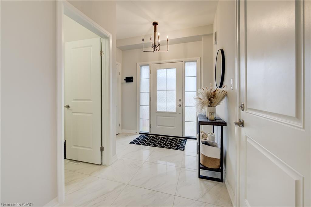 36 Alicia Crescent, Thorold, ON - Indoor Photo Showing Other Room