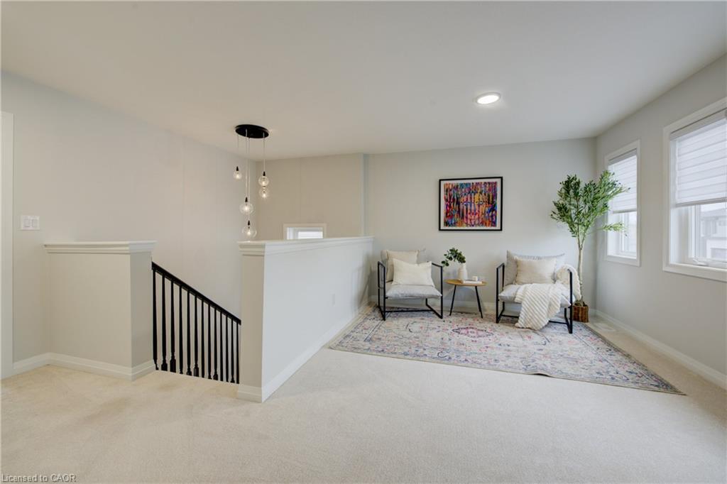 36 Alicia Crescent, Thorold, ON - Indoor Photo Showing Other Room