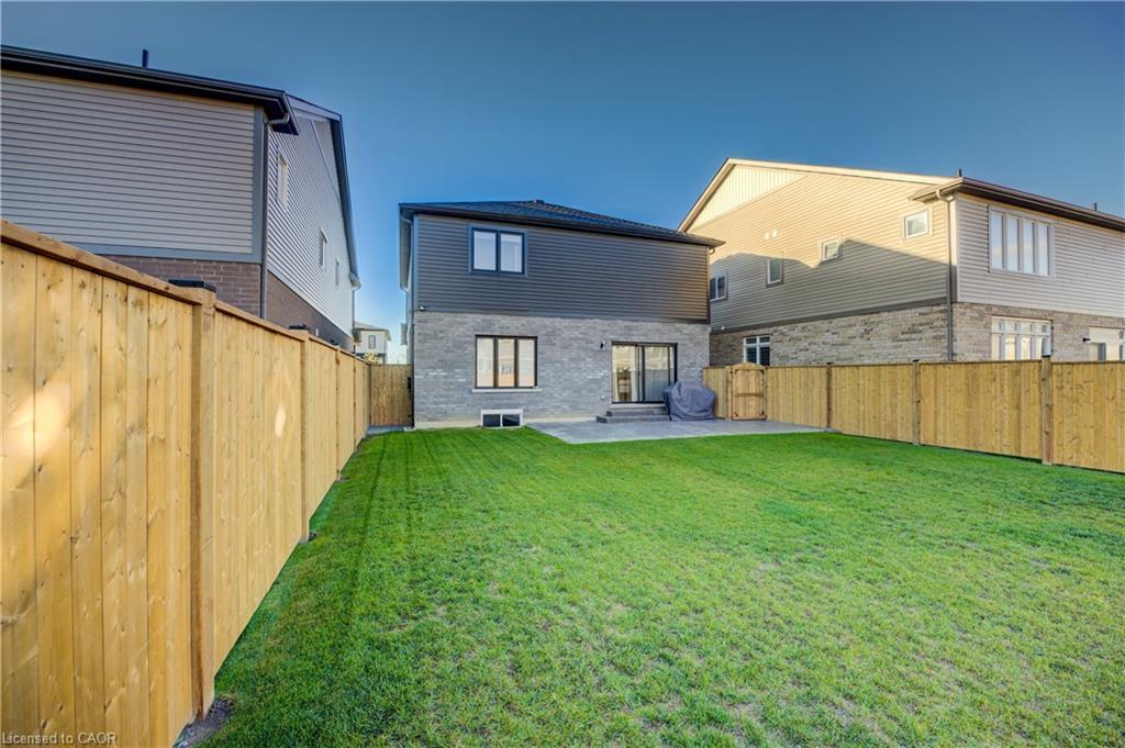 36 Alicia Crescent, Thorold, ON - Outdoor