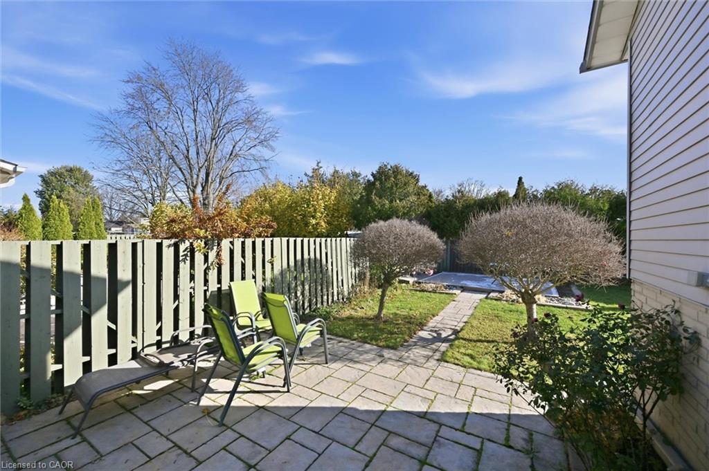 123 Athenia Drive, Stoney Creek, ON - Outdoor