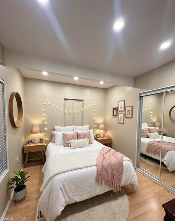 272 Main Street, Cambridge, ON - Indoor Photo Showing Bedroom