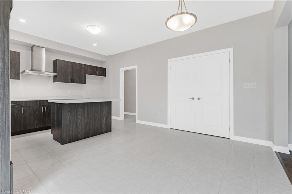778 Bradford Avenue, Fort Erie, ON - Indoor Photo Showing Kitchen