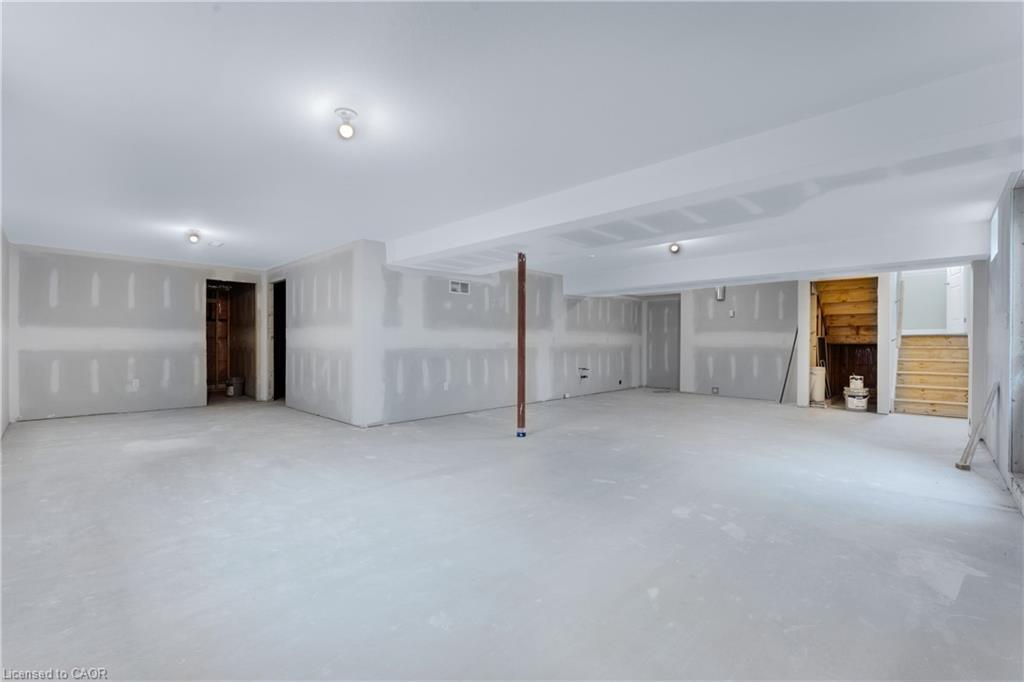 778 Bradford Avenue, Fort Erie, ON - Indoor