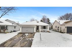 33 Thompson Drive Port Dover, ON N0A 1N4