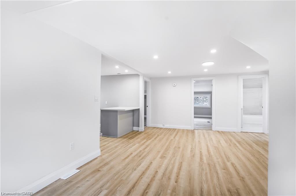 2-10 Comet Avenue, Hamilton, ON - Indoor